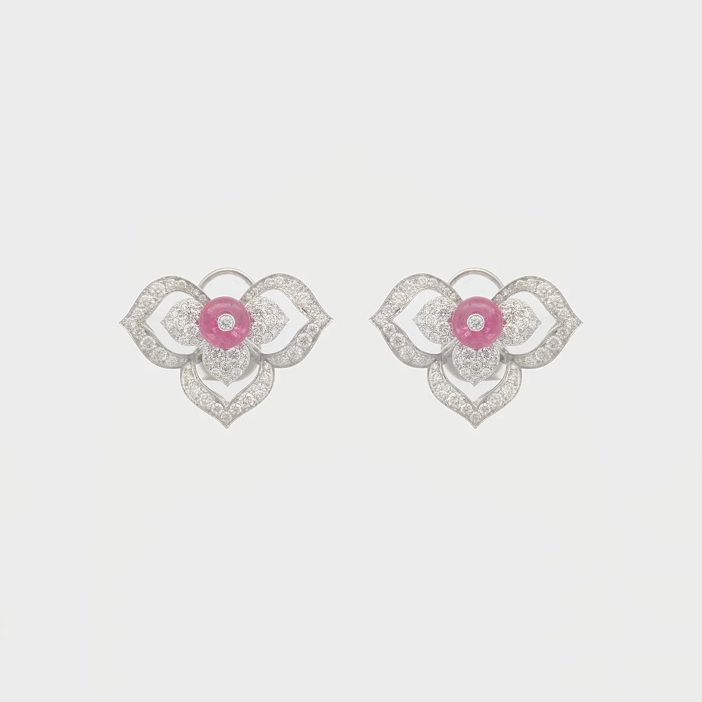 Pink spinel and diamond motif stud